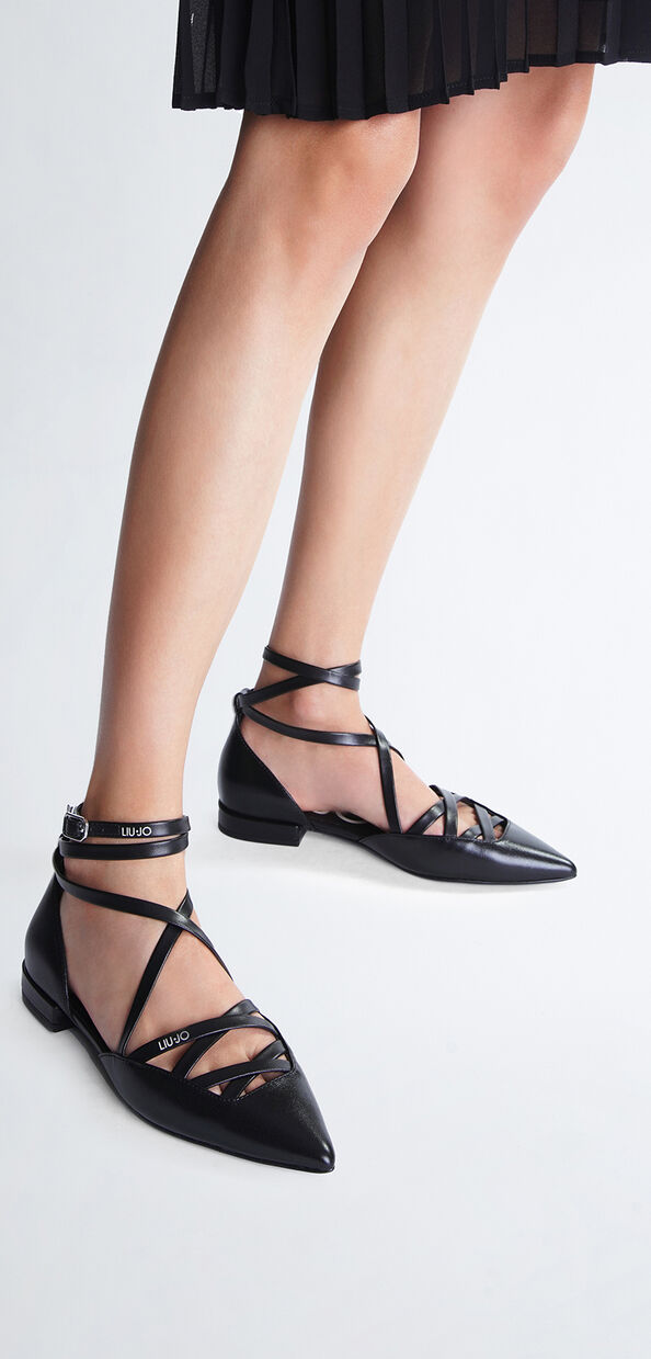 Liu Jo Ballerine nere in pelle con cinturino